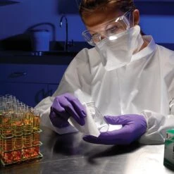 Kimtech Science Kimwipes Delicate Task Durable Fibers Wipers, White, 280 Sheets/Box, 30 Boxes/Carton (34120) -Kleenex Shop sp106258601 s7